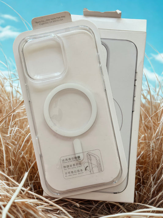 Anti yellow crystal clear case with mag safe animation